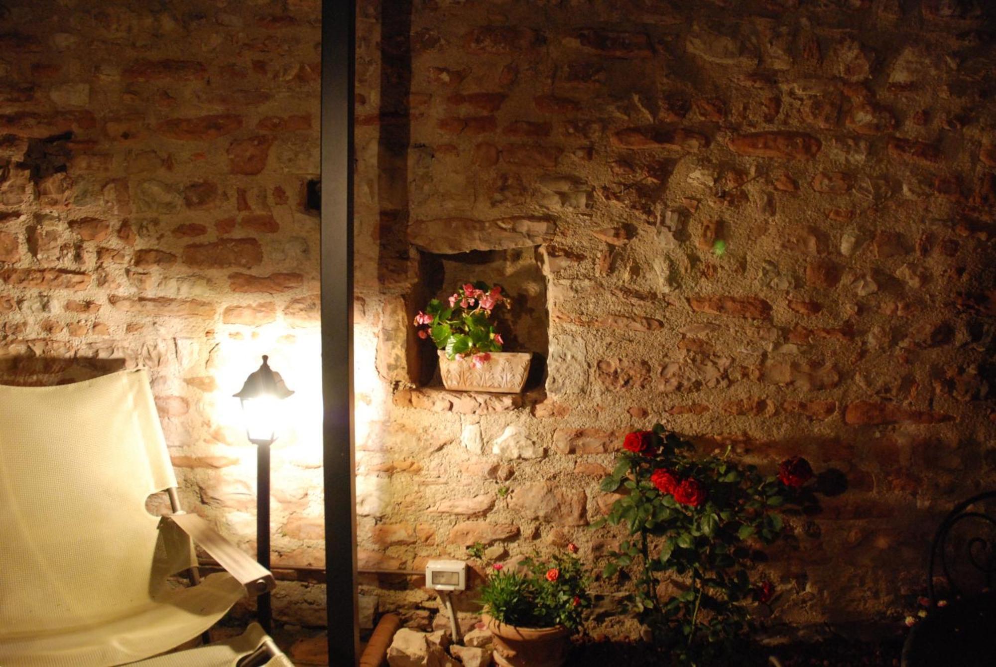 La Piccola Corte Apartment Spello Bagian luar foto